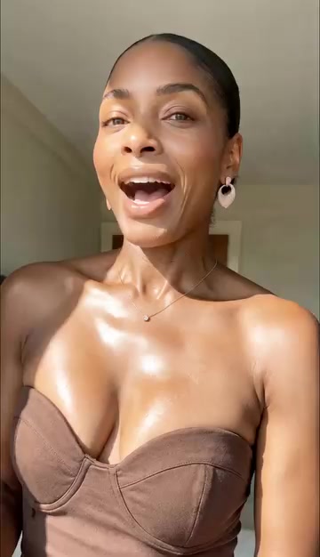 Simone T.